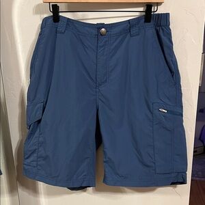 Columbia Men's Deep Blue Cargo Shorts